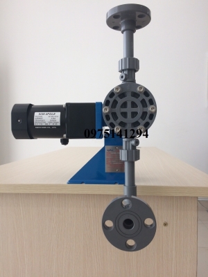 Bơm Định Lượng Hóa Chất Nikkiso BX70 PVC