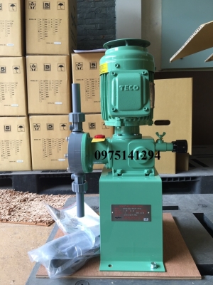Bơm Định Lượng Hóa Chất Nikkiso AHA 22 PVC