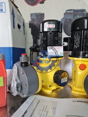 Bơm Định Lượng GB1200PP1MNN